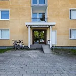 Beautiful 2 Bedroom&free Parking