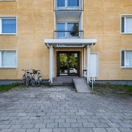 Beautiful 2 Bedroom & Free Parking