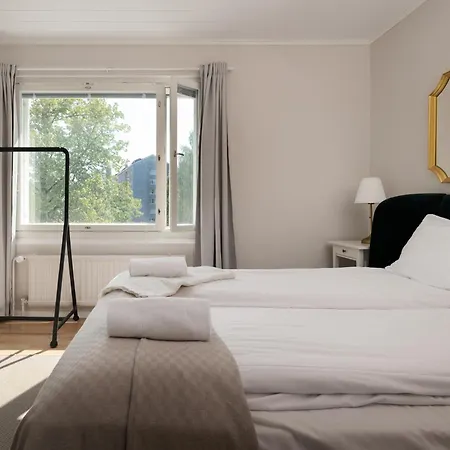 Daire Beautiful 2 Bedroom & Free Parking