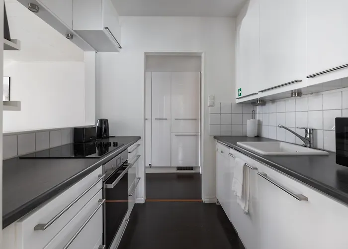 Beautiful 2 Bedroom & Free Parking Daire Turku