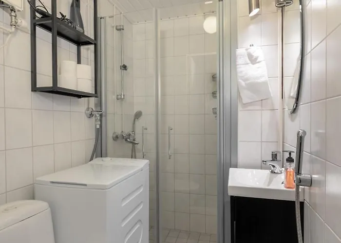 Beautiful 2 Bedroom & Free Parking Daire Turku